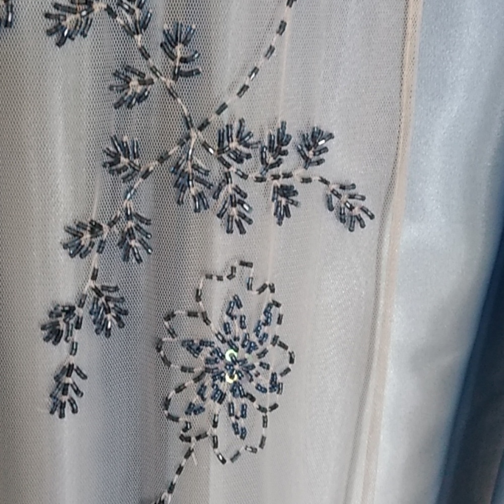 Long dress - Picture 5 of 7